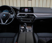 BMW Rad 5 530d xDrive A/T