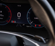 Škoda Octavia Combi 2.0 TDI DSG Style, Matrix LED, HUD, ťažné, KESSY, nelakované, DPH