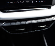 Škoda Octavia Combi 2.0 TDI DSG Style, Matrix LED, HUD, ťažné, KESSY, nelakované, DPH