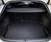 Škoda Octavia Combi 2.0 TDI DSG Style, Matrix LED, HUD, ťažné, KESSY, nelakované, DPH