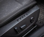 Škoda Octavia Combi 2.0 TDI DSG Style, Matrix LED, HUD, ťažné, KESSY, nelakované, DPH