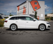Škoda Octavia Combi 2.0 TDI DSG Style, Matrix LED, HUD, ťažné, KESSY, nelakované, DPH