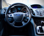 Ford C-Max 2.0 TDCi 103 kW PowerShift Titanium