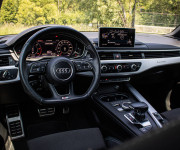 Audi A4 Avant 3.0 TDI V6 Quattro 3x Sline, Virtual cockpit, el. ťažné