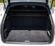 Audi A4 Avant 3.0 TDI V6 Quattro 3x Sline, Virtual cockpit, el. ťažné