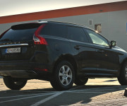 Volvo XC60 D4 2.0L Drive-E Momentum