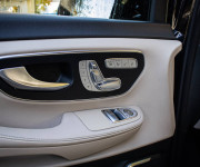 Mercedes-Benz V trieda V250d 4matic AMG, webasto, distronic, chladnička, odvetrávanie, ťažné, 3