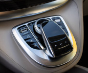 Mercedes-Benz V trieda V250d 4matic AMG, webasto, distronic, chladnička, odvetrávanie, ťažné, 3