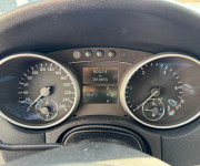 Mercedes-Benz ML 320 CDI 4MATIC 3.0 165kW