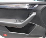Škoda Octavia Combi 2.0 TDI DPF RS DSG