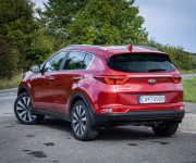 Kia Sportage 1.7 CRDi Gold +, 1. majiteľ, slovenské, nelakované, v záruke