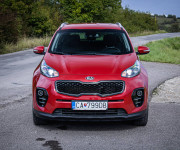 Kia Sportage 1.7 CRDi Gold +, 1. majiteľ, slovenské, nelakované, v záruke