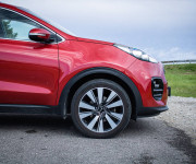 Kia Sportage 1.7 CRDi Gold +, 1. majiteľ, slovenské, nelakované, v záruke
