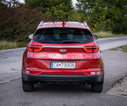 Kia Sportage 1.7 CRDi Gold +, 1. majiteľ, slovenské, nelakované, v záruke