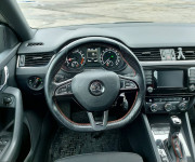 Škoda Octavia Combi 2.0 TDI DPF RS DSG