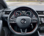 Škoda Octavia Combi 2.0 TDI DPF RS DSG