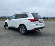 Mitsubishi Outlander MITSUBISHI