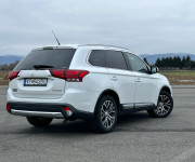 Mitsubishi Outlander MITSUBISHI