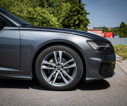 Audi A6 Avant 40 TDI Quattro 3xSline, Matrix LED, Pano, Soft-close, Virtual, Ambient
