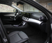 Mercedes-Benz E trieda Sedan 200 d A/T