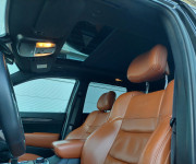 Jeep Grand Cherokee SRT