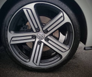 Volkswagen Golf Variant 2.0 TSI BMT 4MOTION R