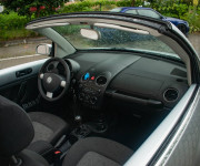 Volkswagen Beetle Cabrio 1,6i, 75kw, M5