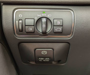 Volvo XC60 D4 Momentum Geartronic AWD, 120kW, A6, 5d.