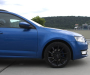 Škoda Octavia Combi 2.0 TDI Elegance/Style DSG