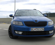 Škoda Octavia Combi 2.0 TDI Elegance/Style DSG