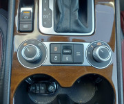 Volkswagen Touareg II 3.0 TDI Executive, 193 kW, 4motion