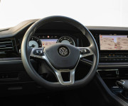 Volkswagen Touareg 3.0 V6 TDI 170 kW Matrix, Vzduch, Masáž