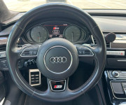 Audi S8 PLUS Quattro AT8 (605k)