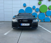 Audi S8 PLUS Quattro AT8 (605k)