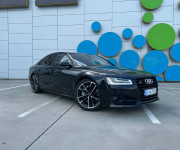Audi S8 PLUS Quattro AT8 (605k)