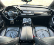 Audi S8 PLUS Quattro AT8 (605k)