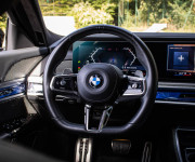 BMW Rad 7 740d xDrive M Sport PRO v záruke, Webasto, Bowers &amp; Wilkins, natáčanie nápravy