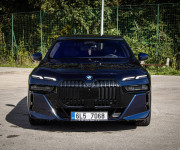 BMW Rad 7 740d xDrive M Sport PRO v záruke, Webasto, Bowers &amp; Wilkins, natáčanie nápravy