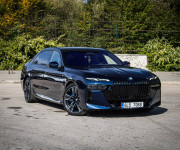 BMW Rad 7 740d xDrive M Sport PRO v záruke, Webasto, Bowers &amp; Wilkins, natáčanie nápravy