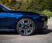 BMW Rad 7 740d xDrive M Sport PRO v záruke, Webasto, Bowers &amp; Wilkins, natáčanie nápravy