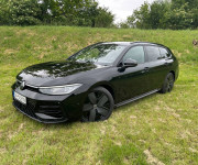 Volkswagen Passat Variant R-Line 2.0 TDI DSG 110KW Black Edition