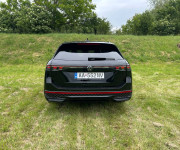 Volkswagen Passat Variant R-Line 2.0 TDI DSG 110KW Black Edition