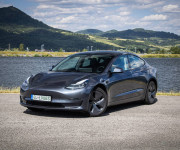 Tesla Model 3 Long Range 4x4 Premium Sound, ťažné, nelakované, DPH