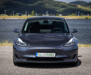 Tesla Model 3 Long Range 4x4 Premium Sound, ťažné, nelakované, DPH