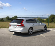 Volvo V90 D3 2.0L Momentum A/T