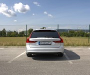 Volvo V90 D3 2.0L Momentum A/T