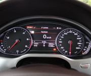 Audi A8 3.0 TDI V6 DPF clean diesel quattro tiptronic