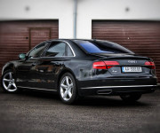 Audi A8 3.0 TDI V6 DPF clean diesel quattro tiptronic