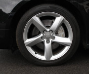Audi A8 3.0 TDI V6 DPF clean diesel quattro tiptronic