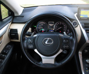 Lexus NX 300 Hybrid 2.5 114 kw 4x4